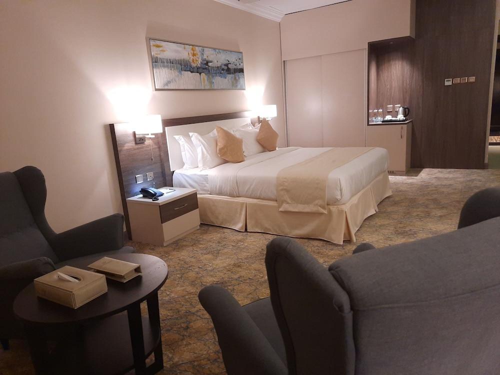 Hayat Al Riyadh Hotel エクステリア 写真